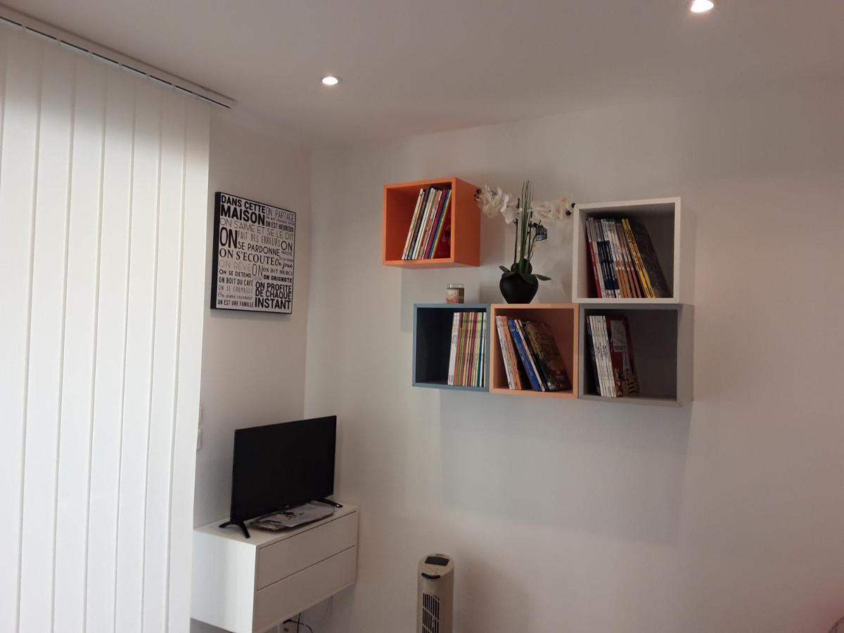Apartament Yofanto Sénas Zewnętrze zdjęcie