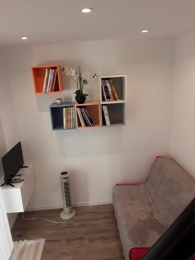 Apartament Yofanto Sénas Zewnętrze zdjęcie
